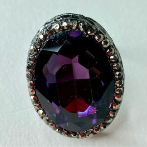 Vintage Ring Silver Tone with Deep Purple Stone OS Adjustable